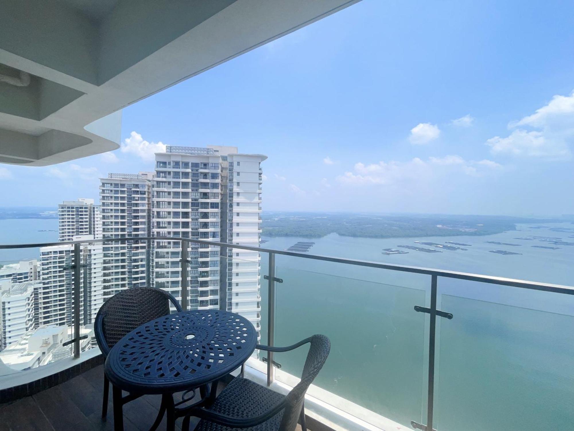 Monic Staycation #Country Garden Danga Bay Johor Bahru Exterior photo